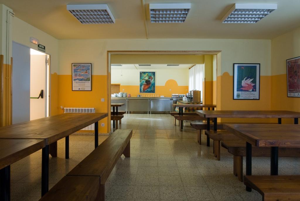 Alberg Escola De Piraguisme De סורט מראה חיצוני תמונה