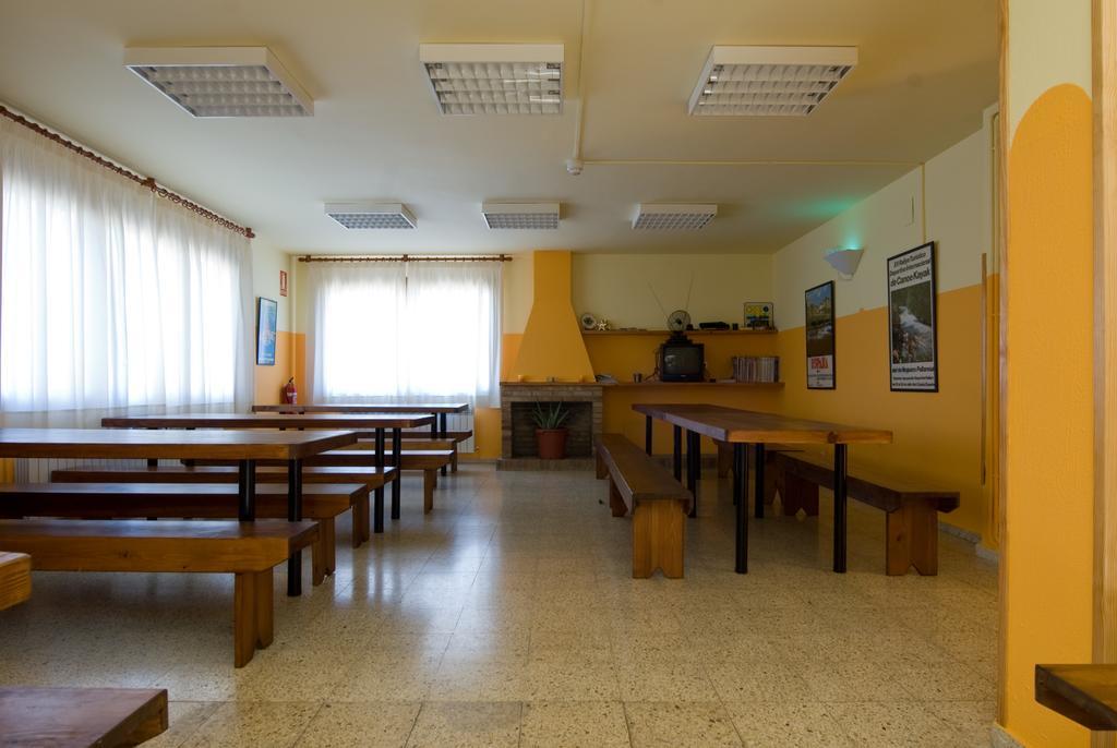 Alberg Escola De Piraguisme De סורט מראה חיצוני תמונה